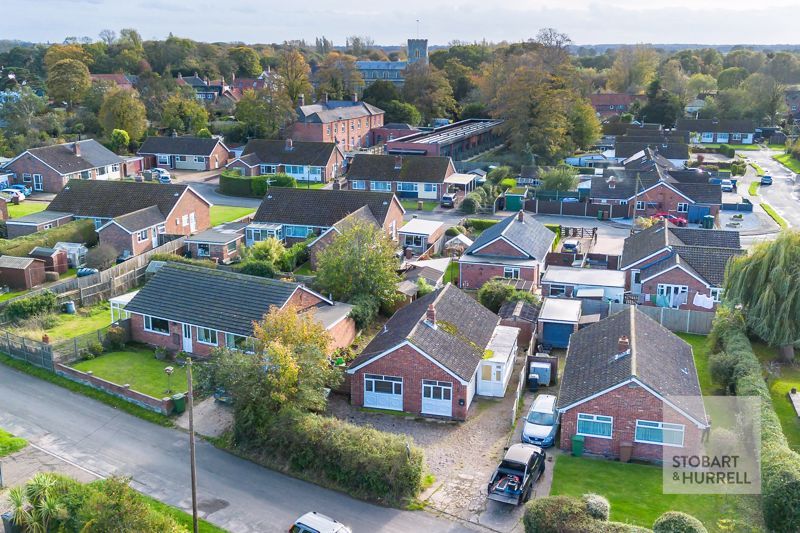 Property photo 1 of 17 Front Aerial