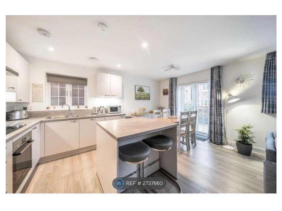 Property photo 2 of 8 Open Plan Living Area 1