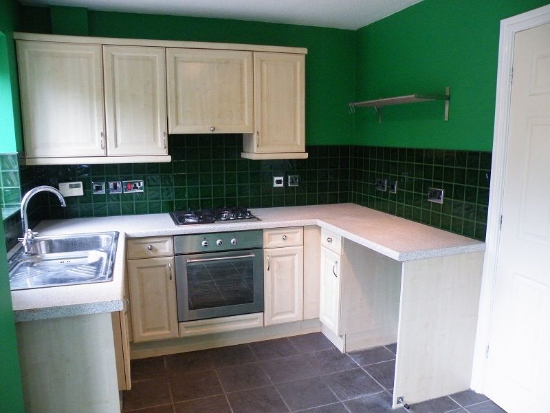 Property photo 3 of 7 15Fieldk.Jpg