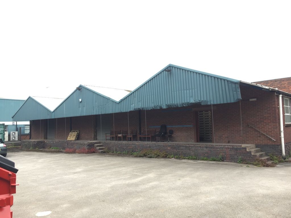 Property photo 3 of 9 Photo 9