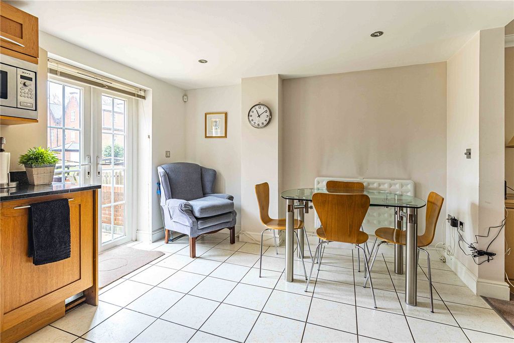 Property photo 3 of 22 Picture No. 08