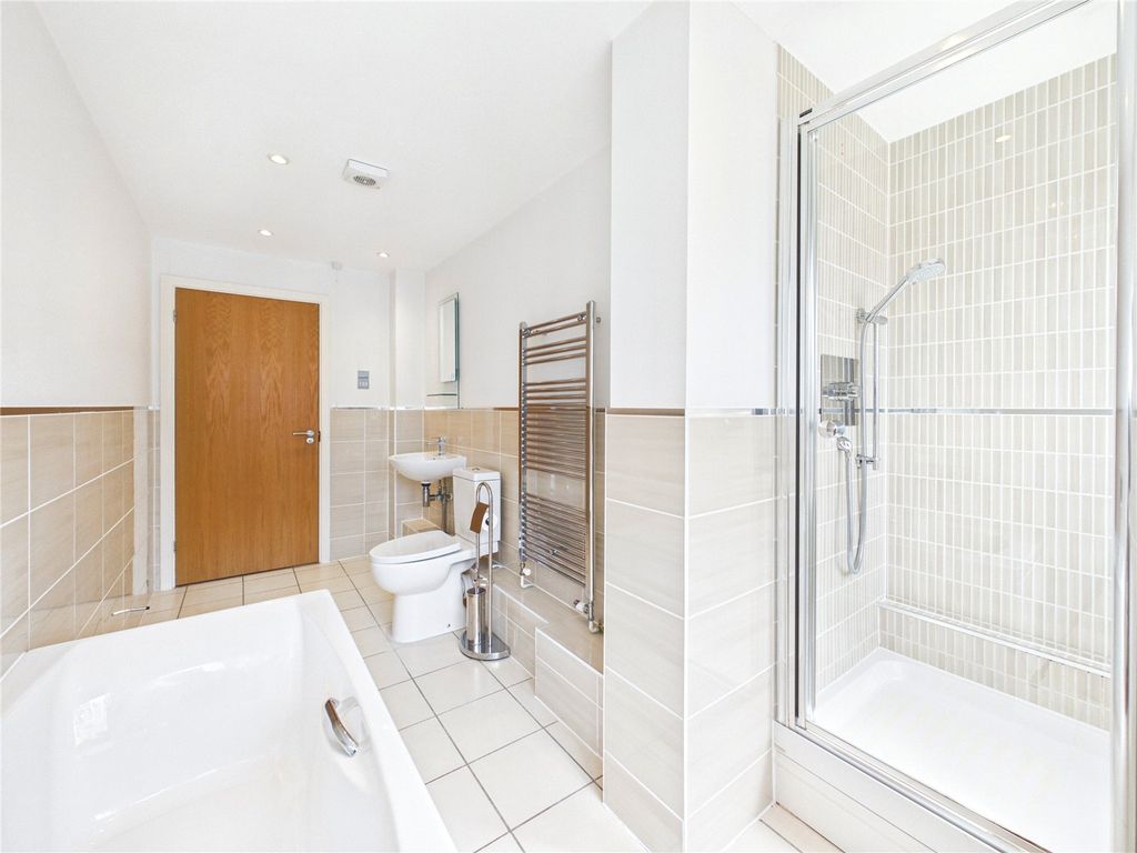 Additional image 12 of 3 bed flat for saleCastle Road, Colchester, Essex CO1