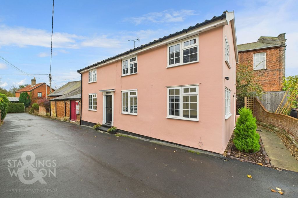 Property photo 1 of 26