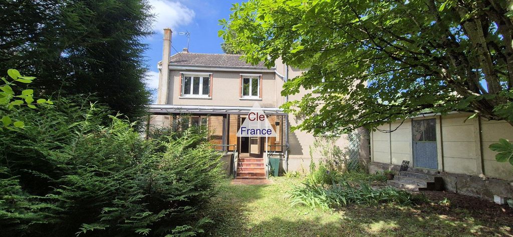 Property photo 1 of 18