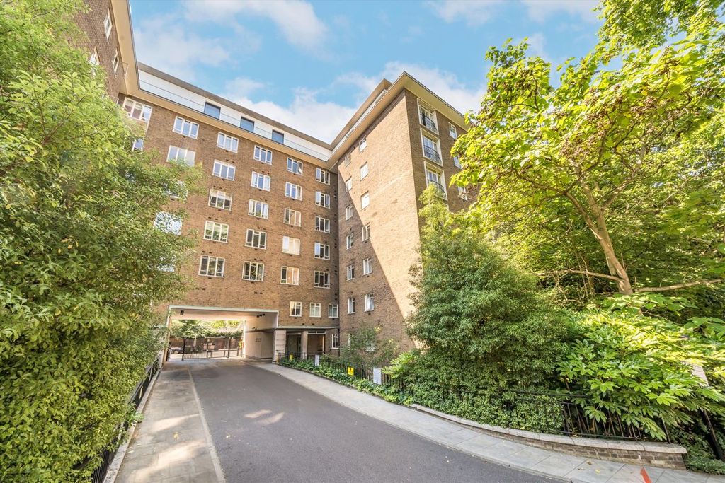 Property photo 2 of 3