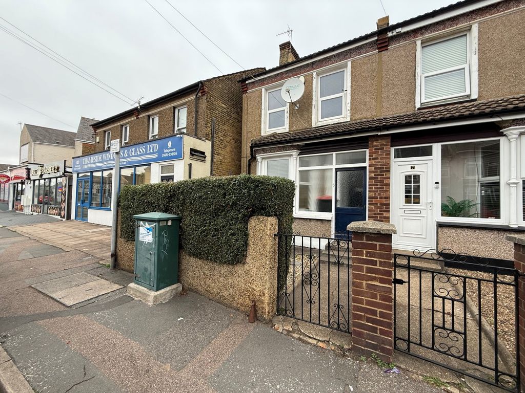 Property photo 1 of 9 External