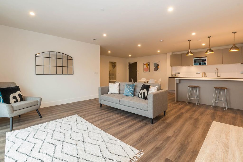 Property photo 1 of 15 Living Area