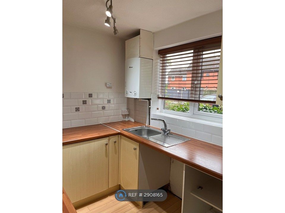 Property photo 3 of 11