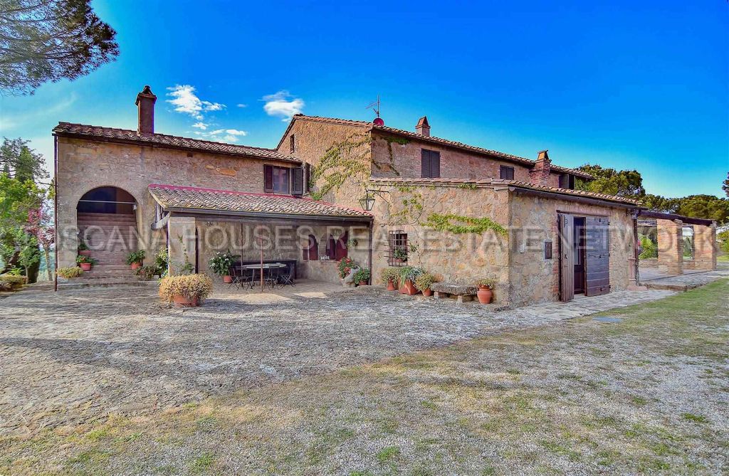Property photo 2 of 20