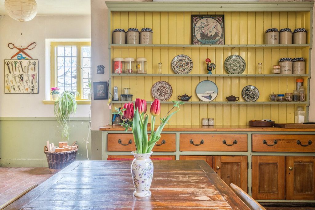Additional image 15 of 12 bed detached house for saleFrith Hill Road, Godalming GU7