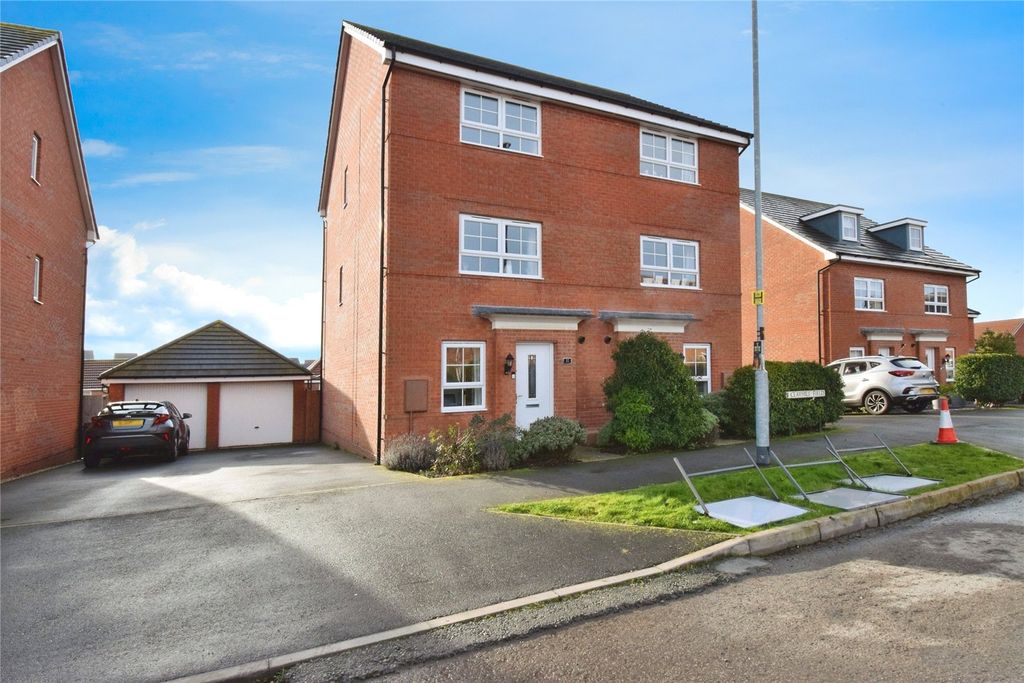 Property photo 1 of 20 Front