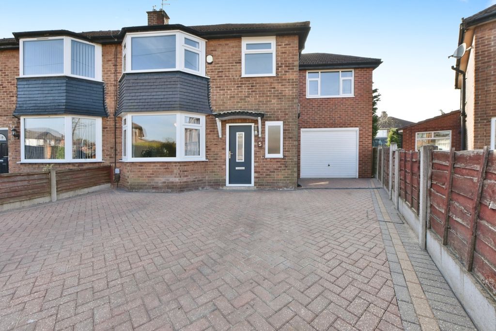 Property photo 1 of 17 Front