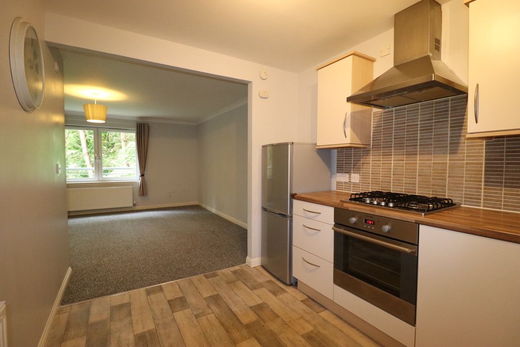 Property photo 3 of 12 Img_2931