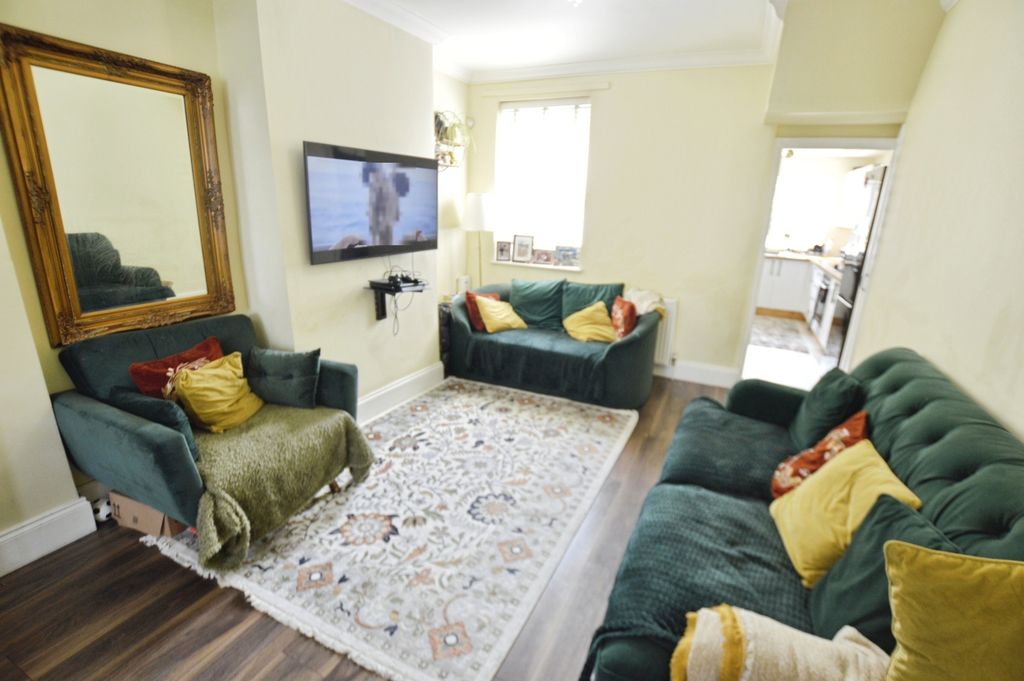 Property photo 1 of 15 Pbox-Img.Jpg
