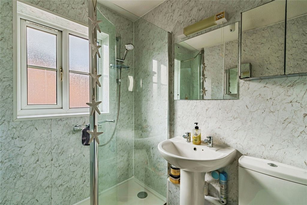 Property photo 3 of 17 Picture 3