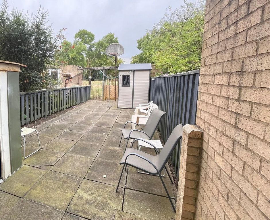 Property photo 3 of 3