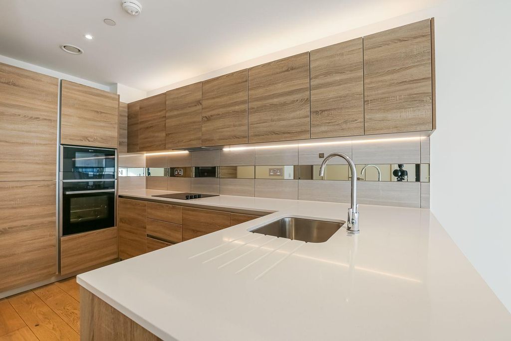 Property photo 2 of 16 Hgy9Otaw.Jpeg