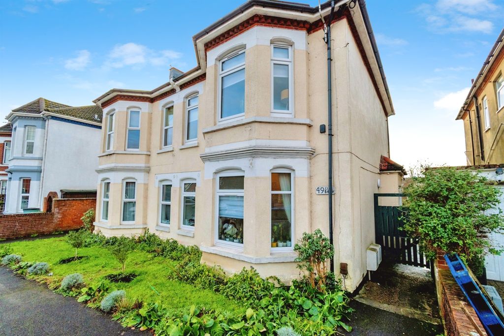 Property photo 1 of 23