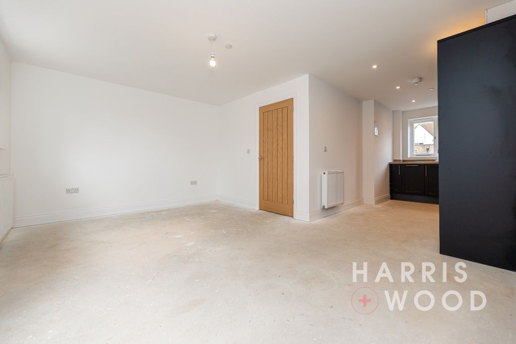 Property photo 3 of 27 4479463