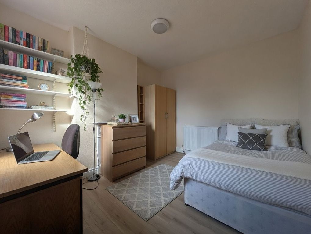 Property photo 2 of 7 Photo 14