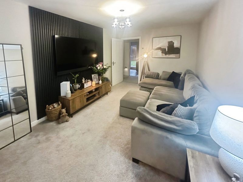 Property photo 2 of 14 Photo 12