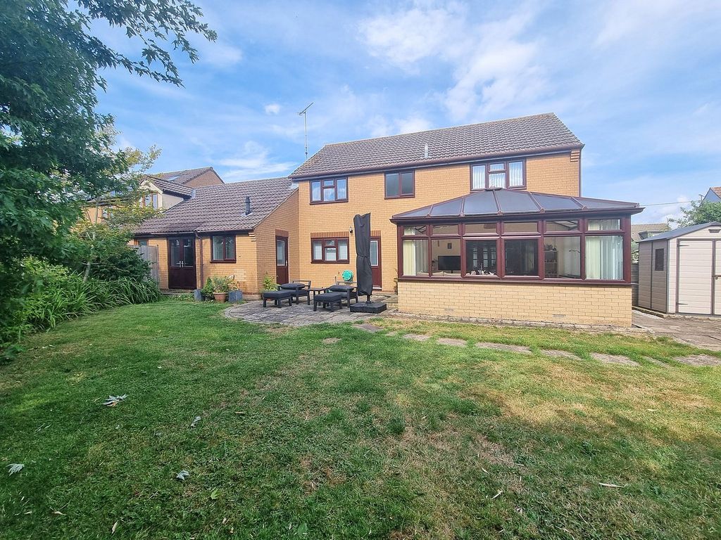 Property photo 2 of 16