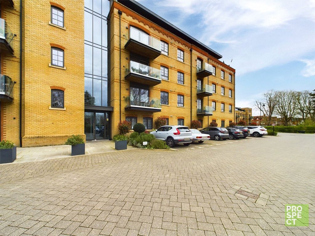 Property photo 1 of 10 Picture No. 08