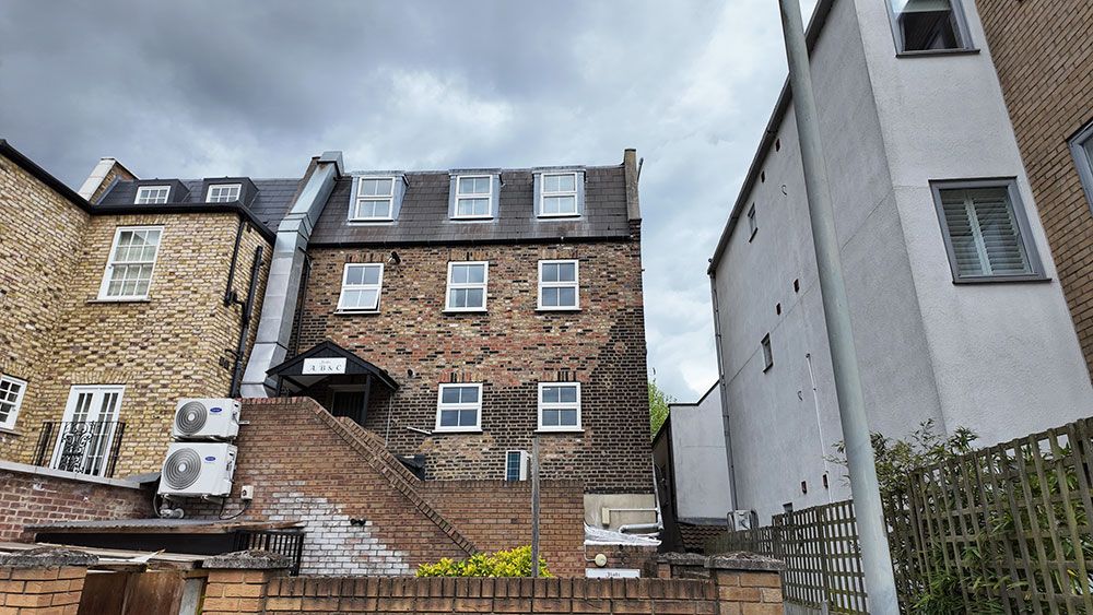 Property photo 2 of 26