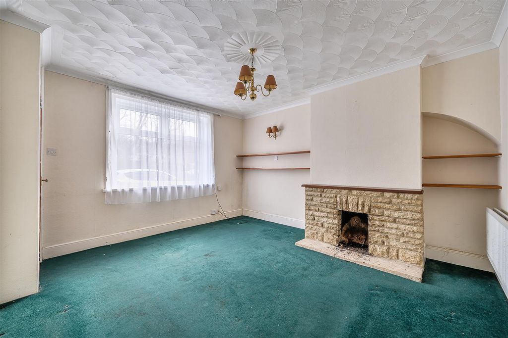 Property photo 2 of 17 Living Room