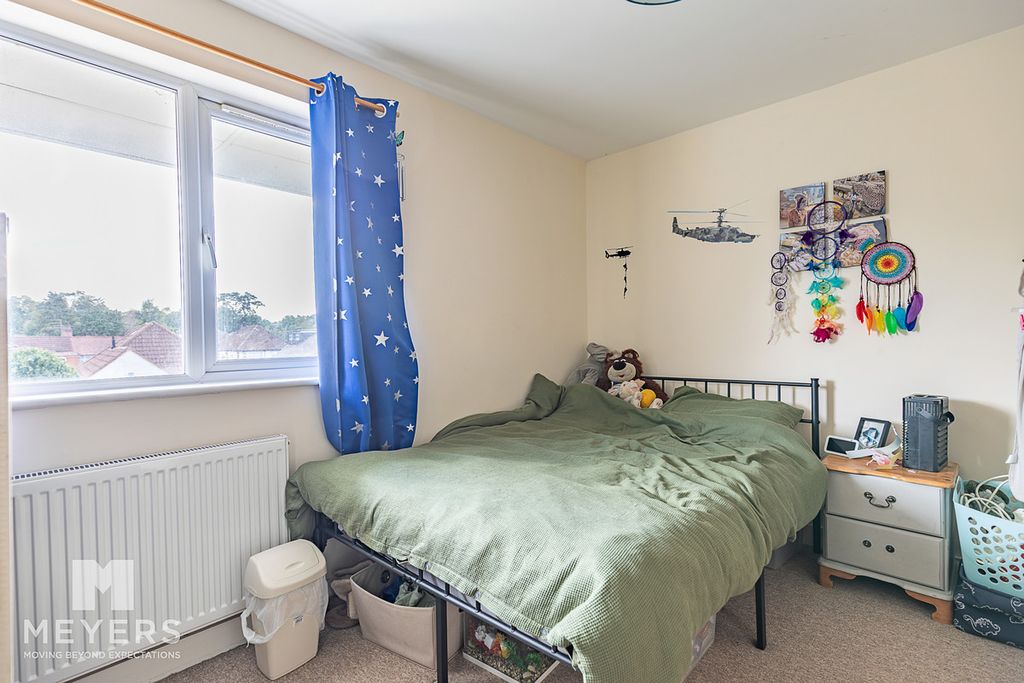 Property photo 3 of 6