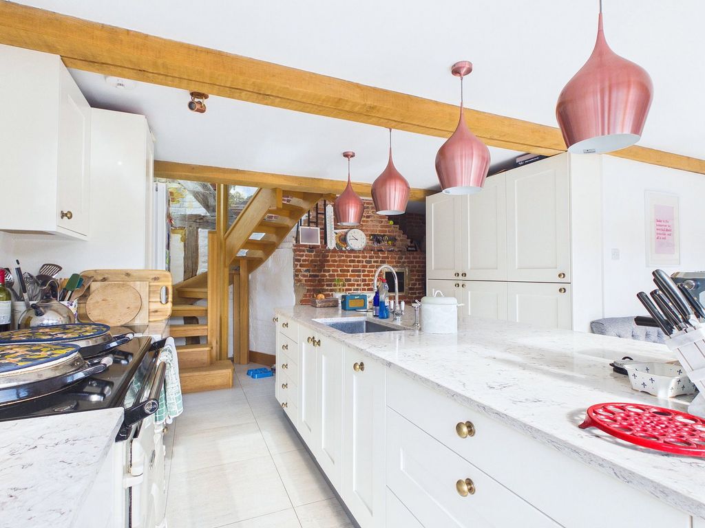Property photo 2 of 29