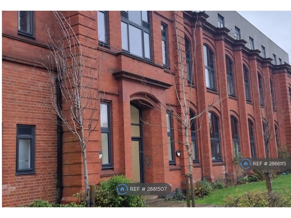 Property photo 1 of 9