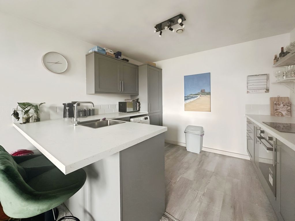 Property photo 2 of 12 Kitchen