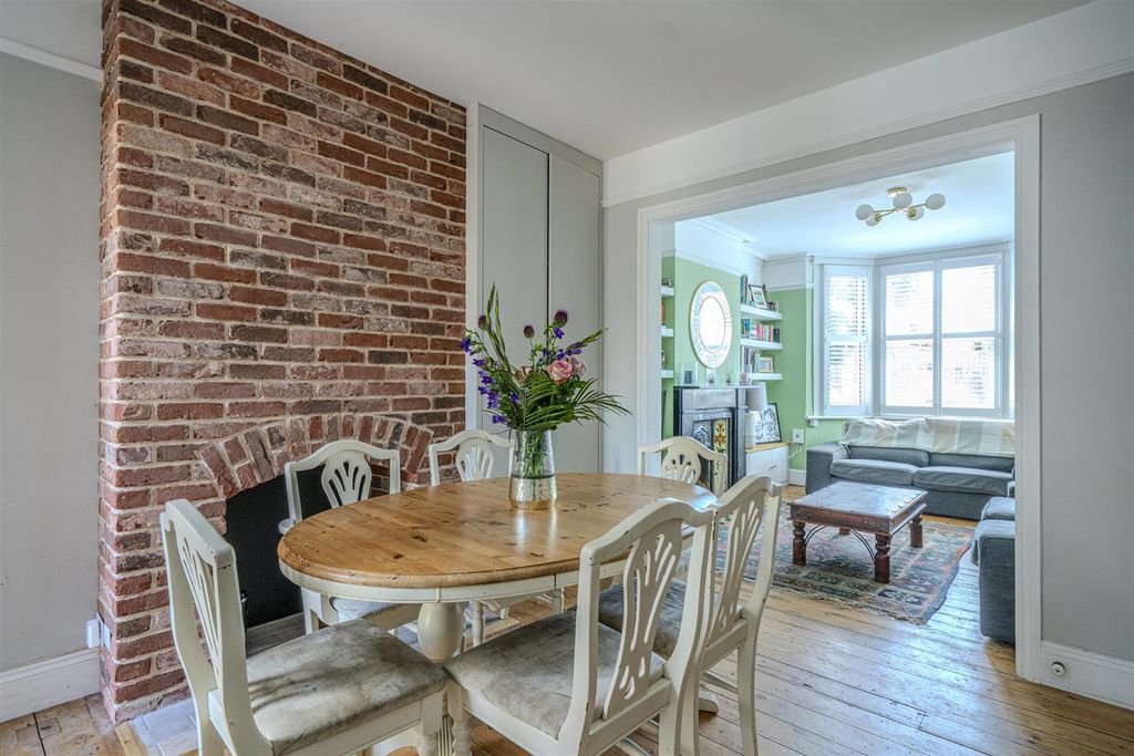 Property photo 1 of 20 Dining Room
