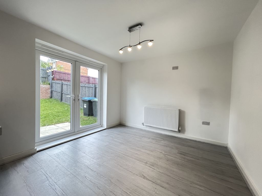 Property photo 3 of 17 Img_0158