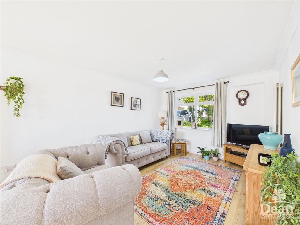 Property photo 2 of 15