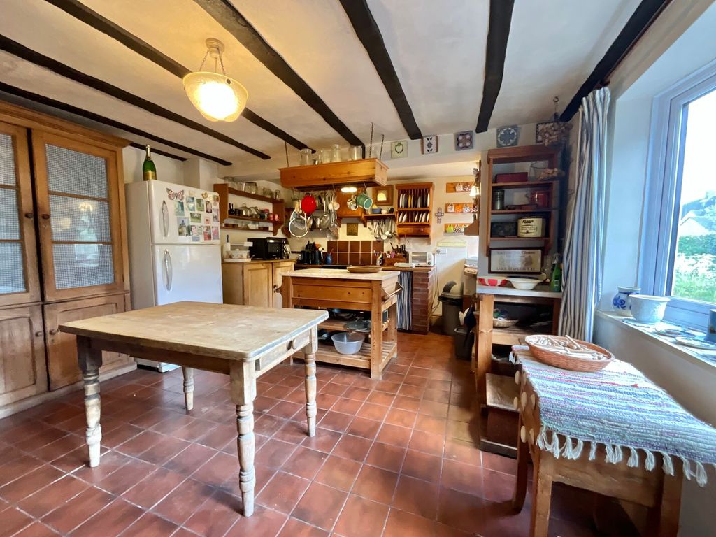 Property photo 3 of 58
