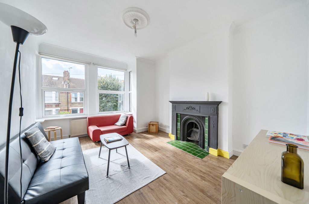 Property photo 1 of 17