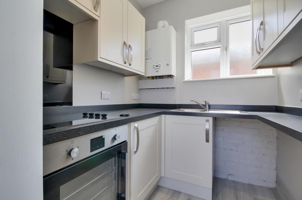 Property photo 3 of 5 Kitchen_Lge.Jpg