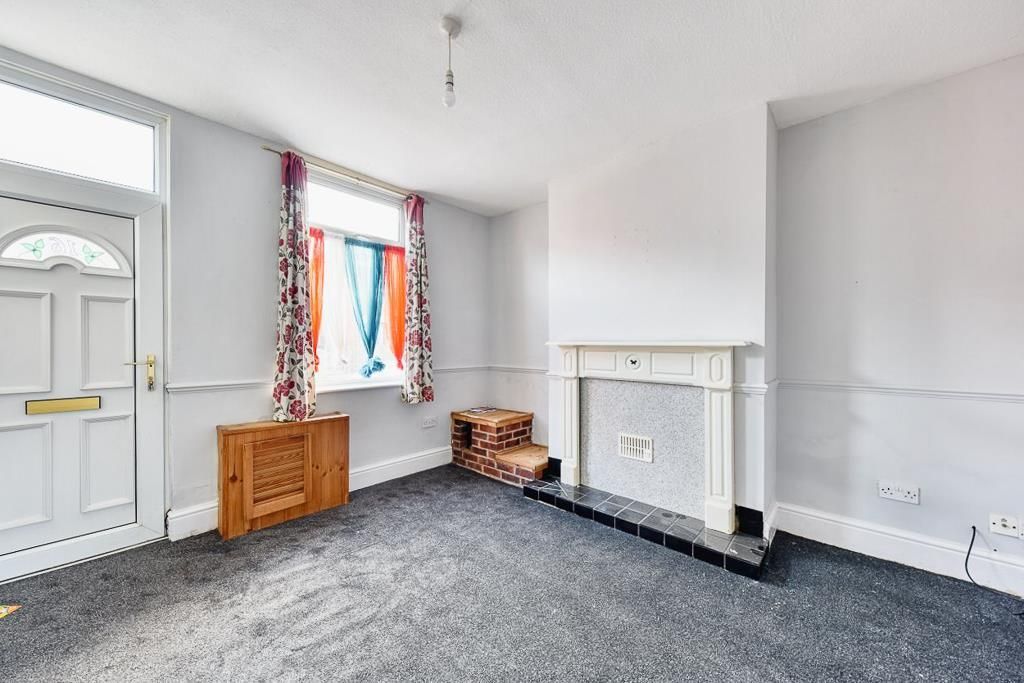 Property photo 2 of 10 Htibnnzyqemyichbb-8Naq.Jpg