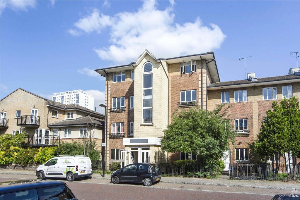 Property photo 2 of 10 Exterior