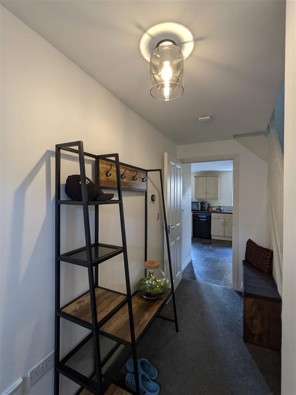 Property photo 2 of 12 Img_0404.Jpg