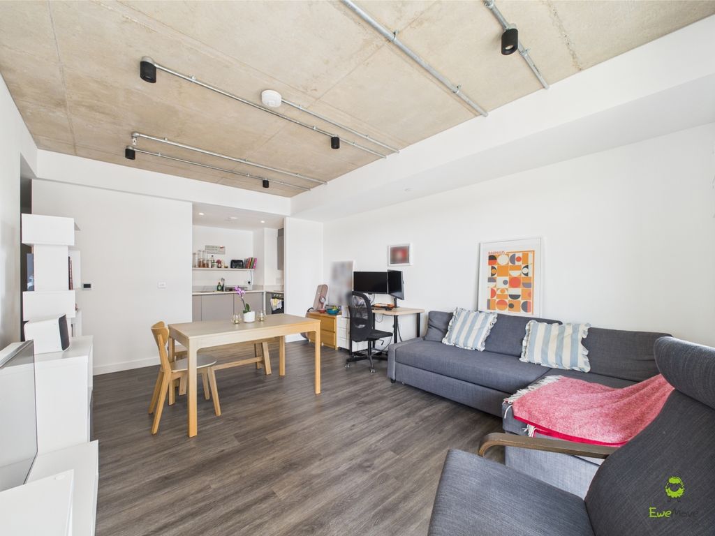 Property photo 3 of 13 Presented By Kevin At Ewemove Bexleyheath And Dart