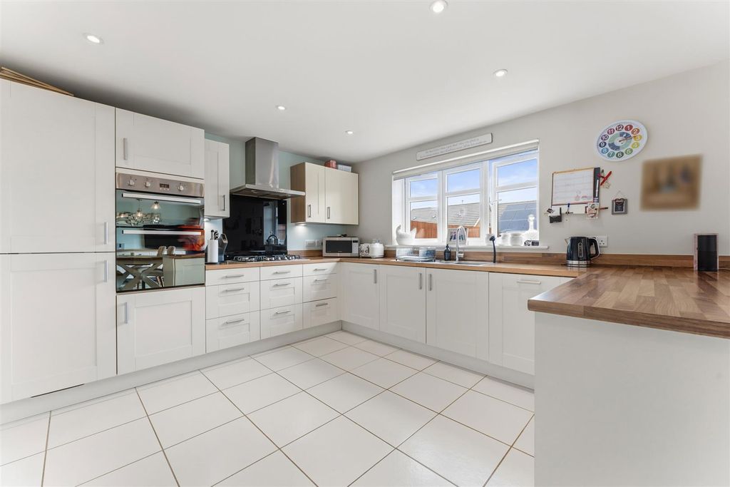 Property photo 3 of 31 Dsc03715.Jpg