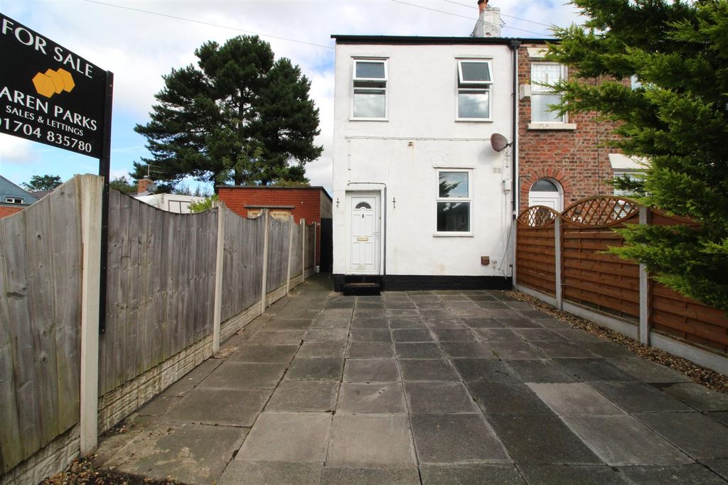 Property photo 1 of 16 Front.Jpg