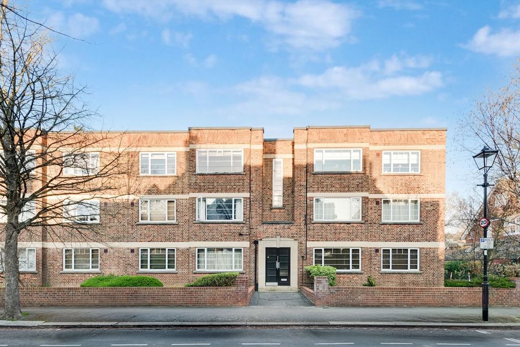 Property photo 1 of 5