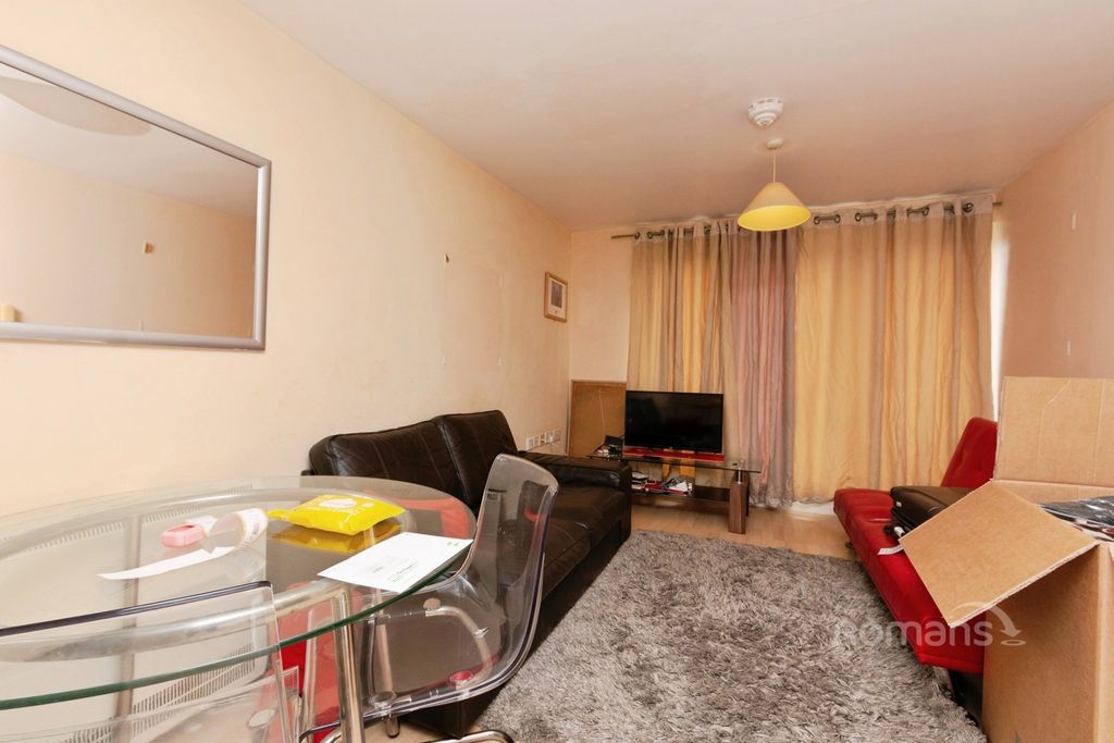 Property photo 2 of 9 Pbox-Img.Jpg