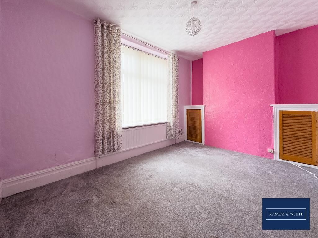 Property photo 2 of 11 Photo 2