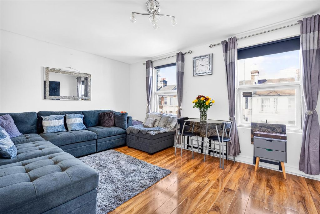 Property photo 2 of 15 2.Jpg