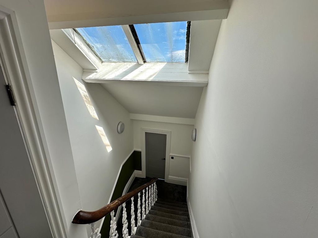 Property photo 2 of 17 Tempimage8Nperc.Jpg